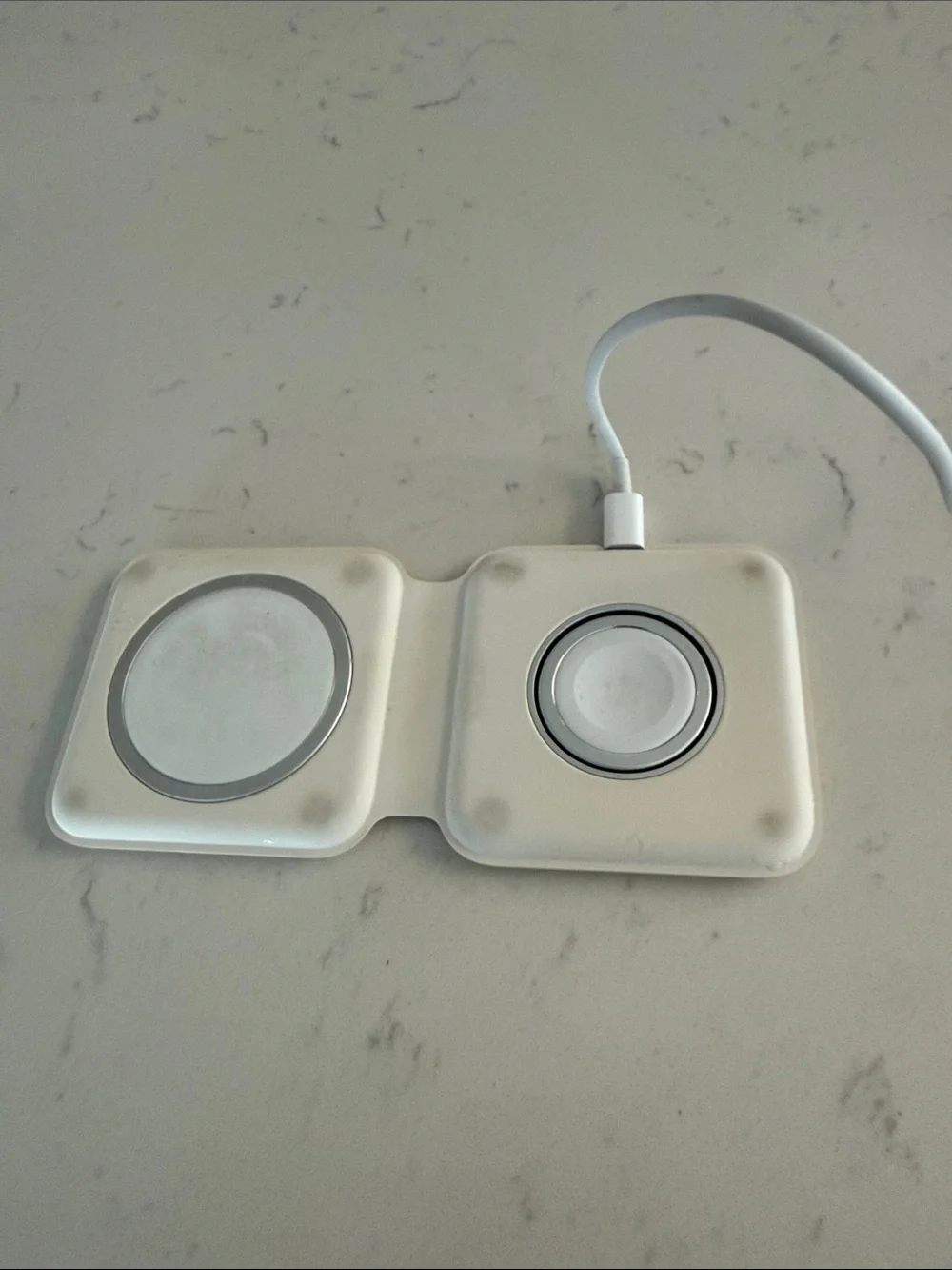 Apple OEM Magsafe Wireless Phone/Watch MagSafe Travel Chargers